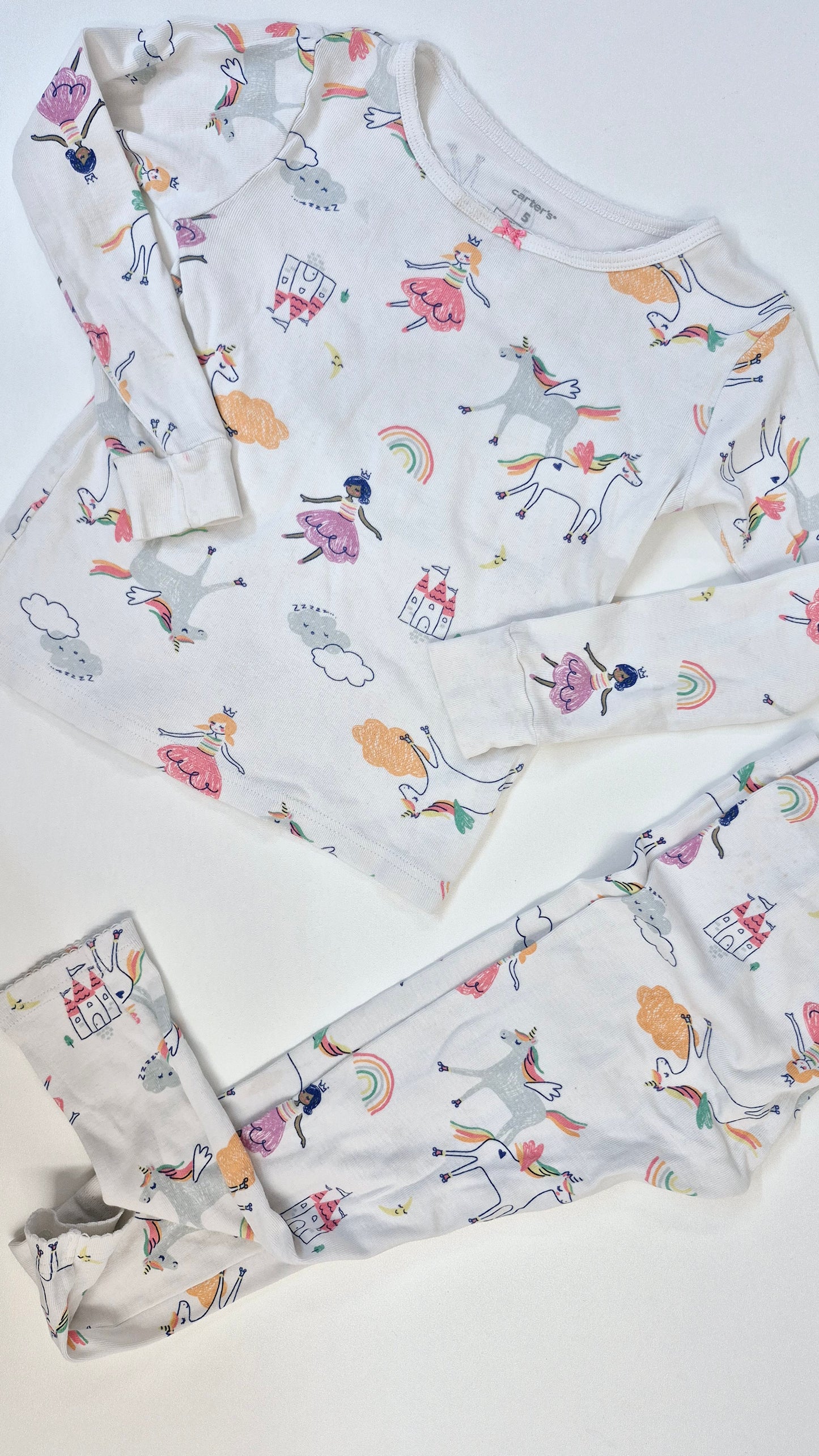 Pyjama 5T Carter's (Imparfait voir photo)