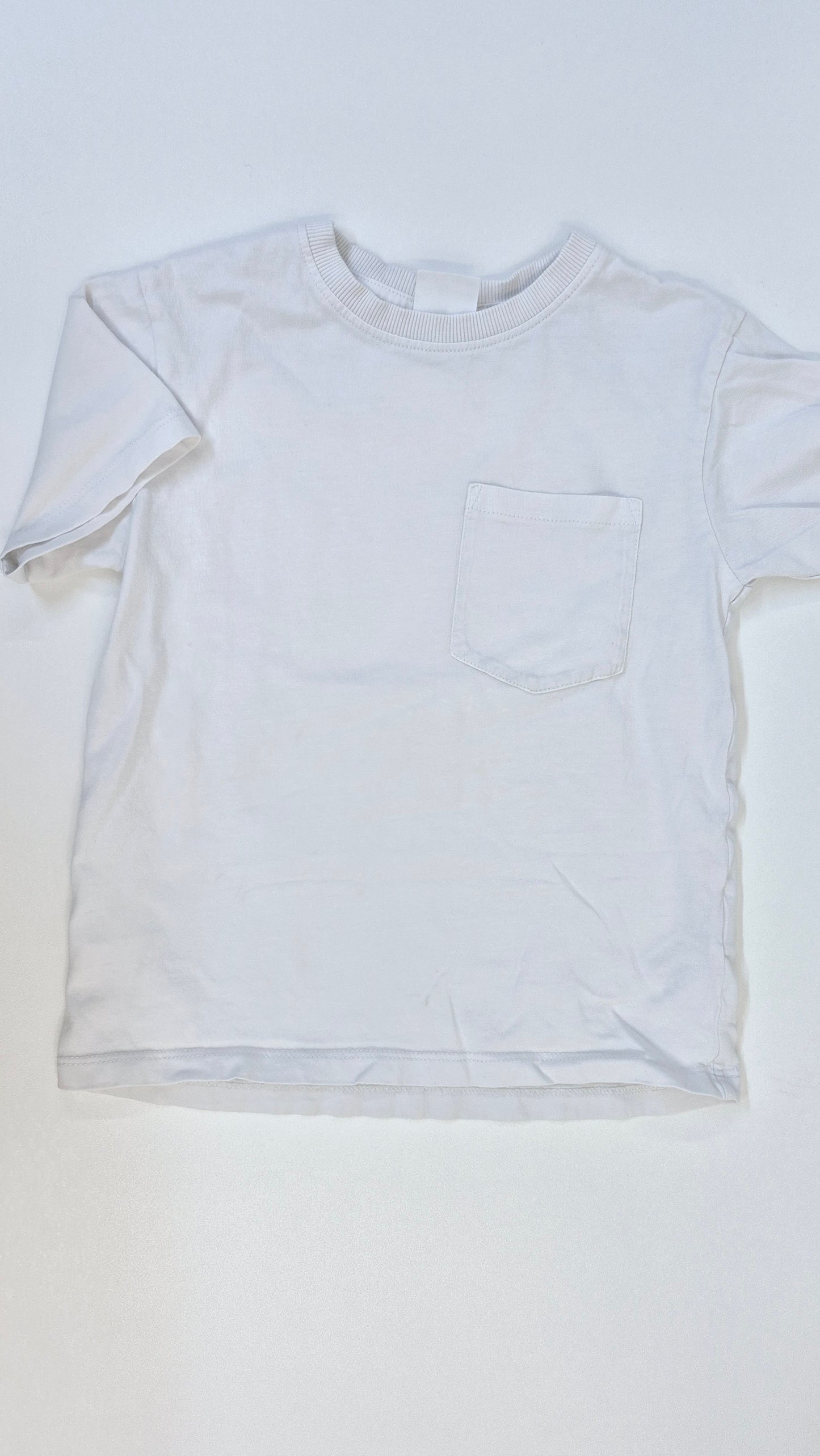Chandail 6T Zara (imparfait voir photo)