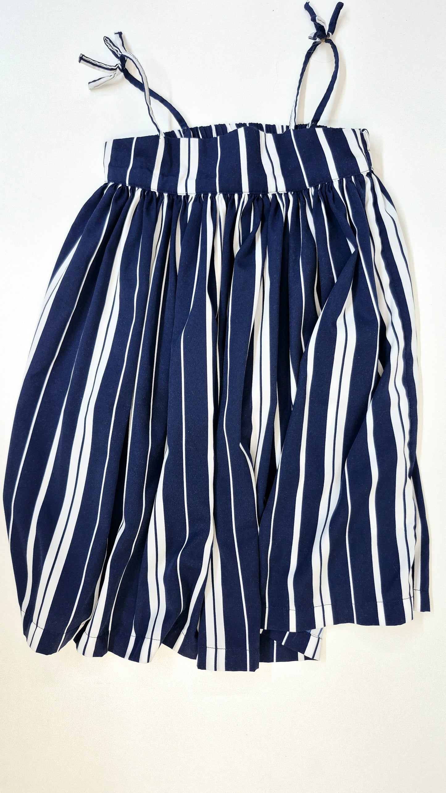 Robe 5T Old Navy