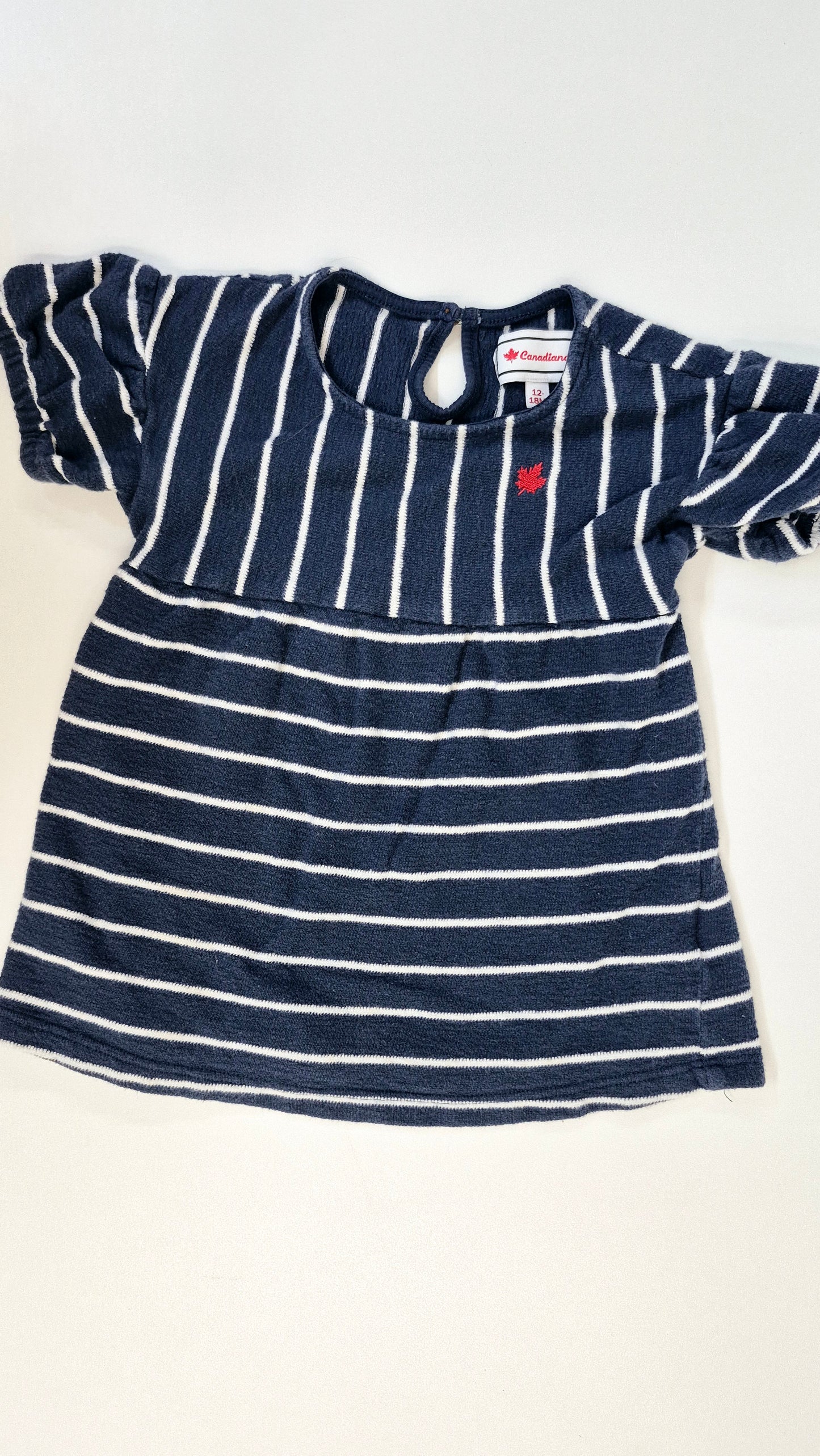Robe 12-18 mois Canadiana