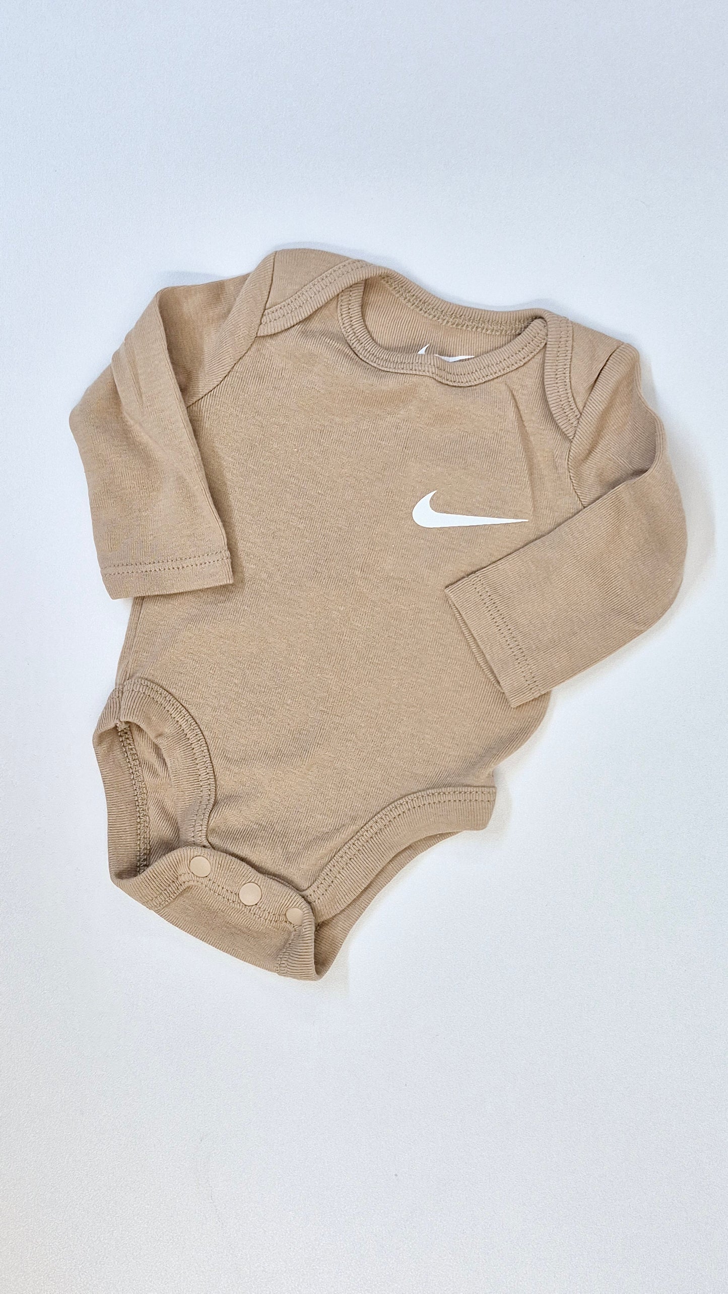 Cache Couche Nouveau-Né Nike