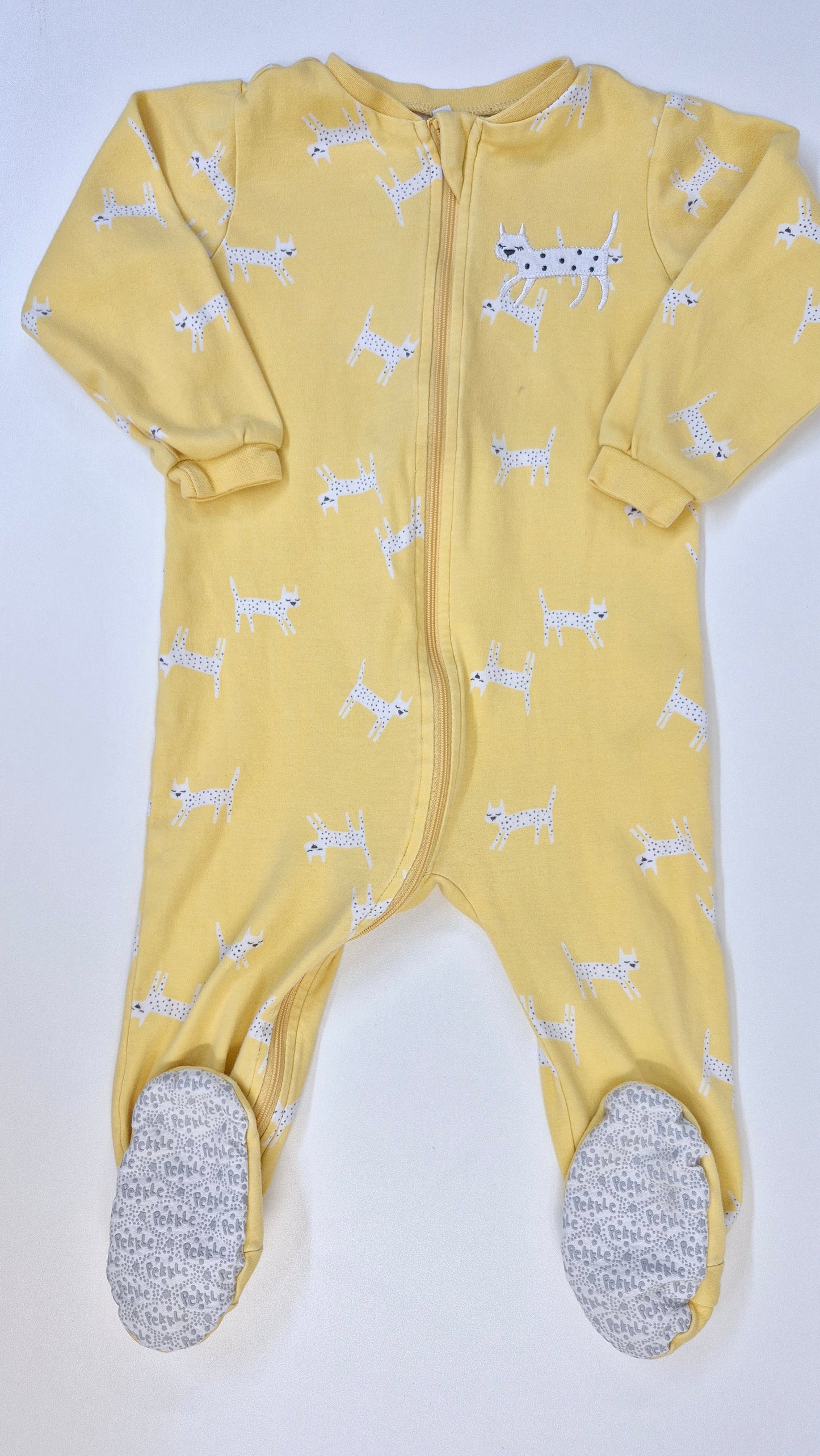 Pyjama 18 mois Pekkle (Imparfait léger voir photo)
