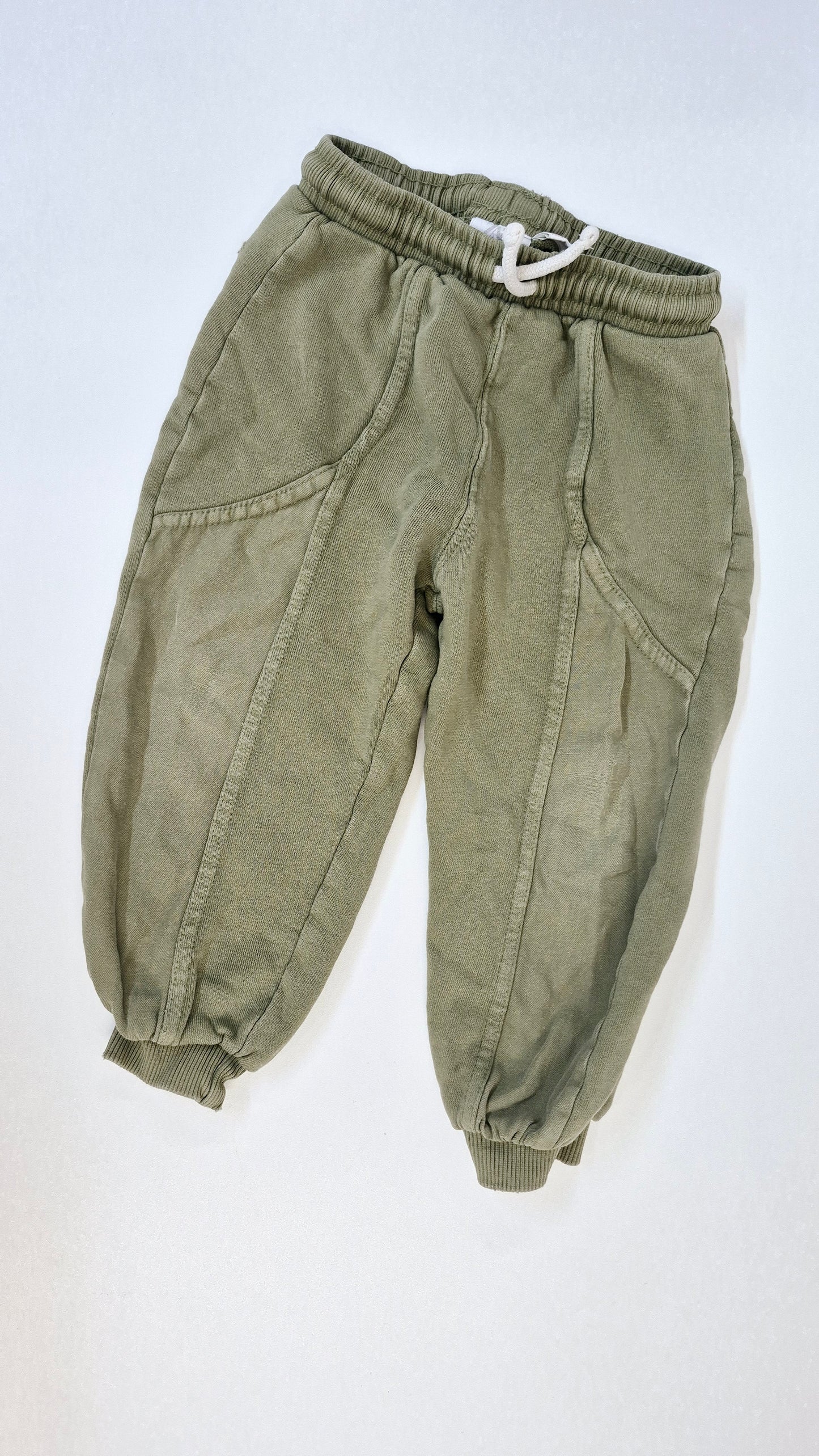 Pantalon 2-3T Zara (imparfait voir photo)