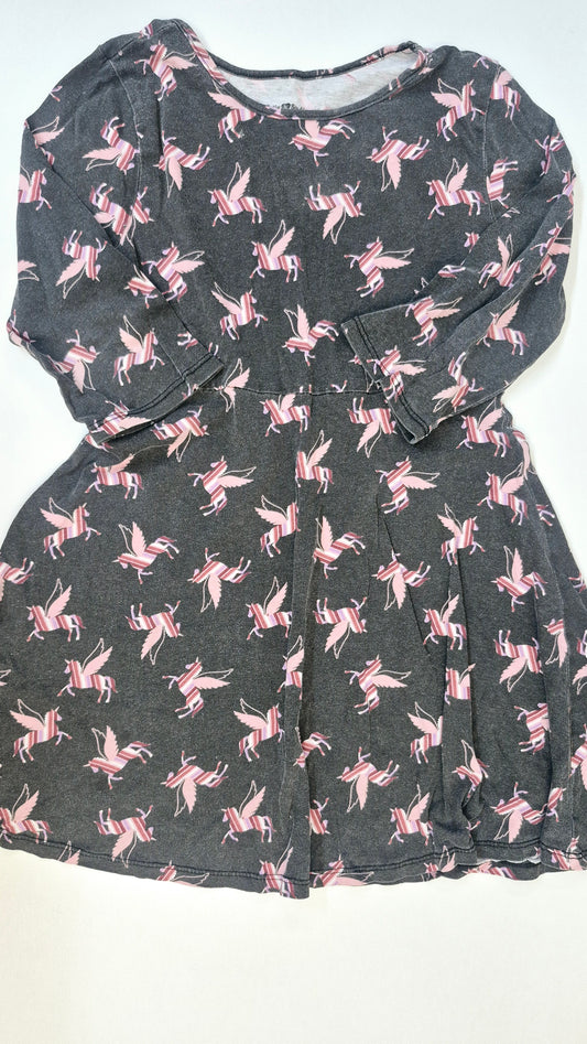 Robe 7-8A