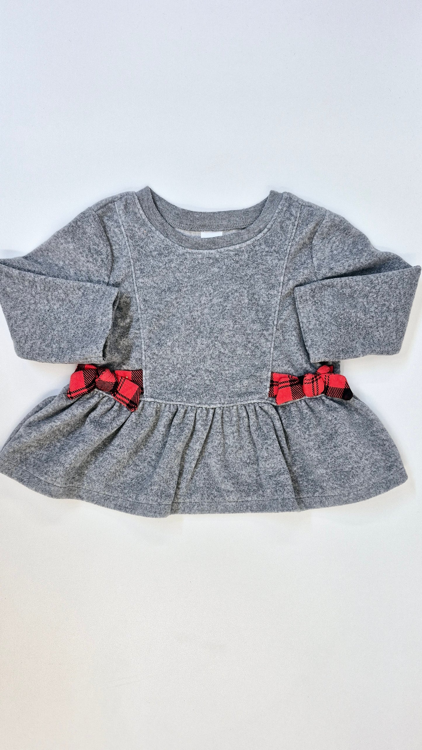 Veste/Robe 9 mois Carter's