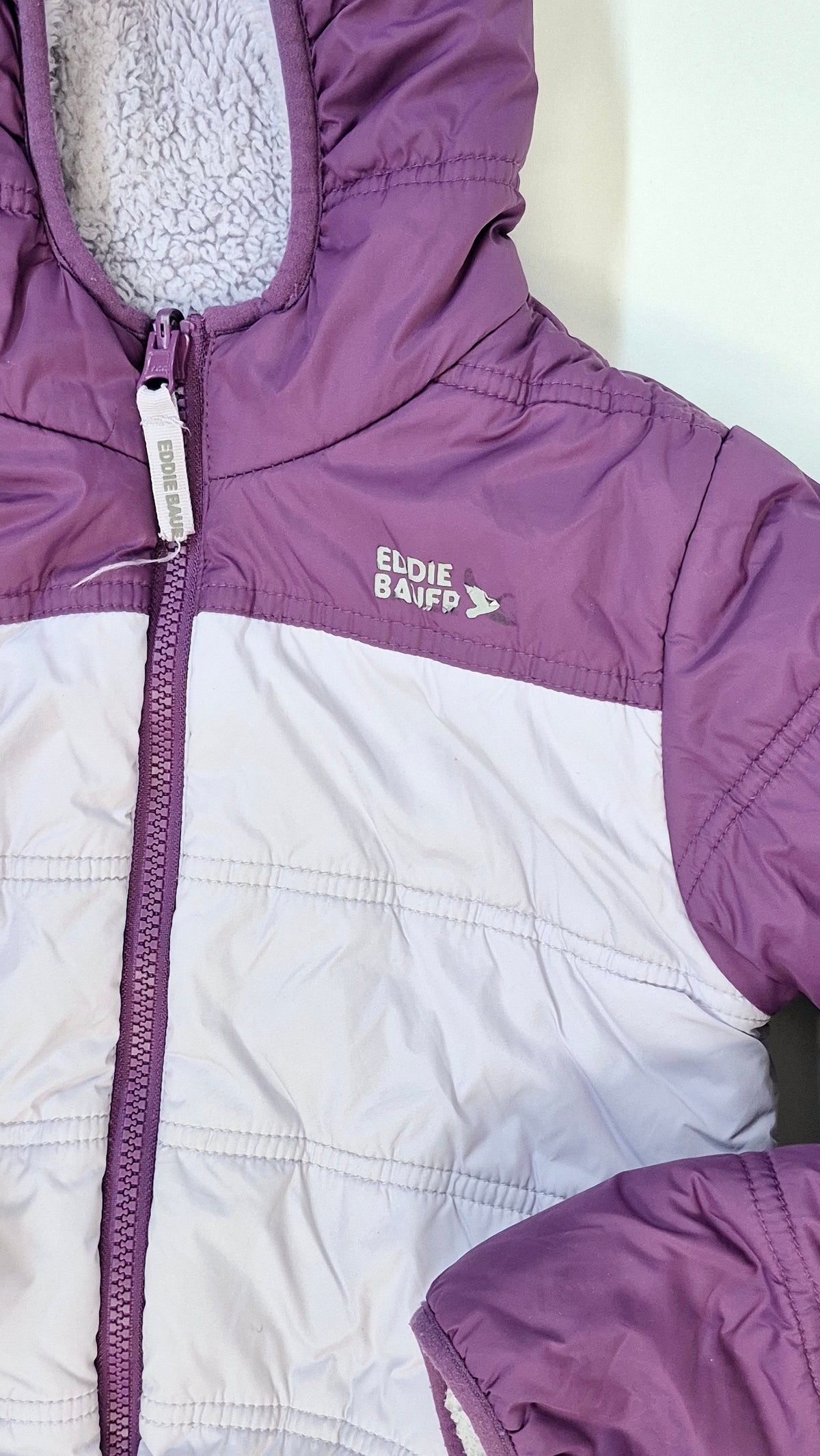 Manteau 5T Eddie Bauer (logo imparfait, décollé)