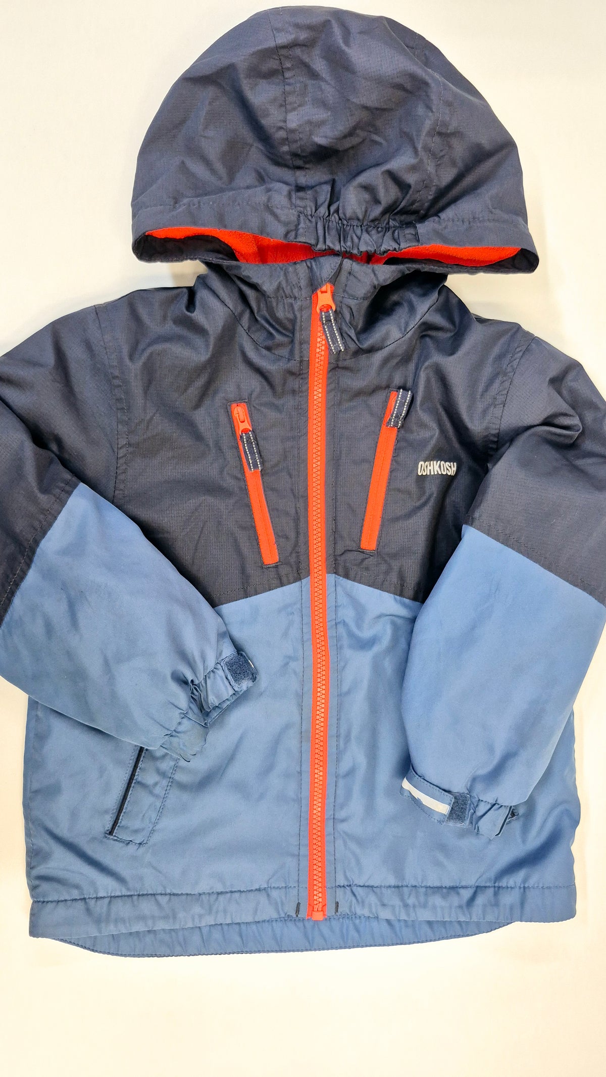 Manteau 5T OshKosh (Imparfait voir photo)
