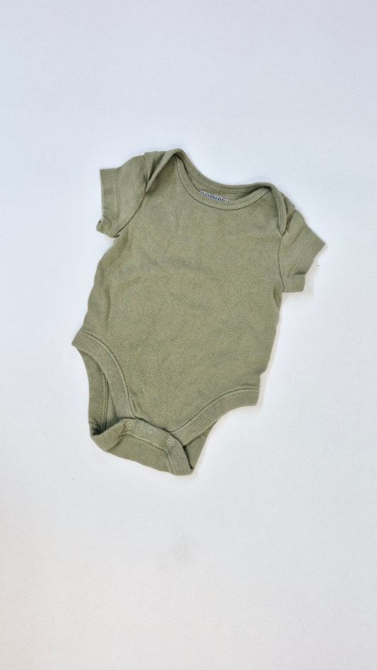 Cache Couche 0-3 mois Old Navy