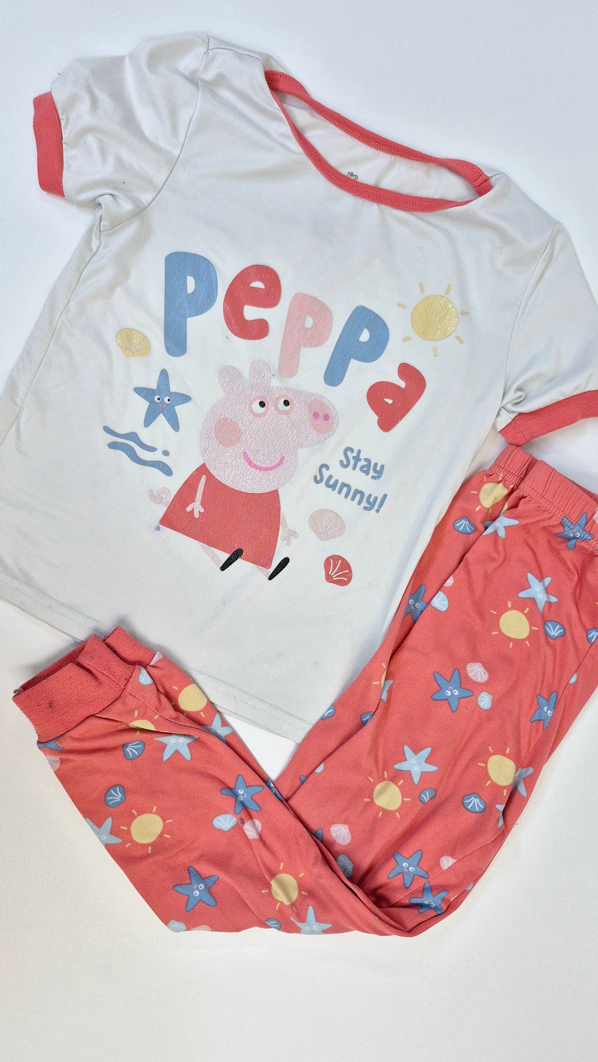 Pyjama 5T Peppa Pig Bien Porté (Imparfait voir photo)