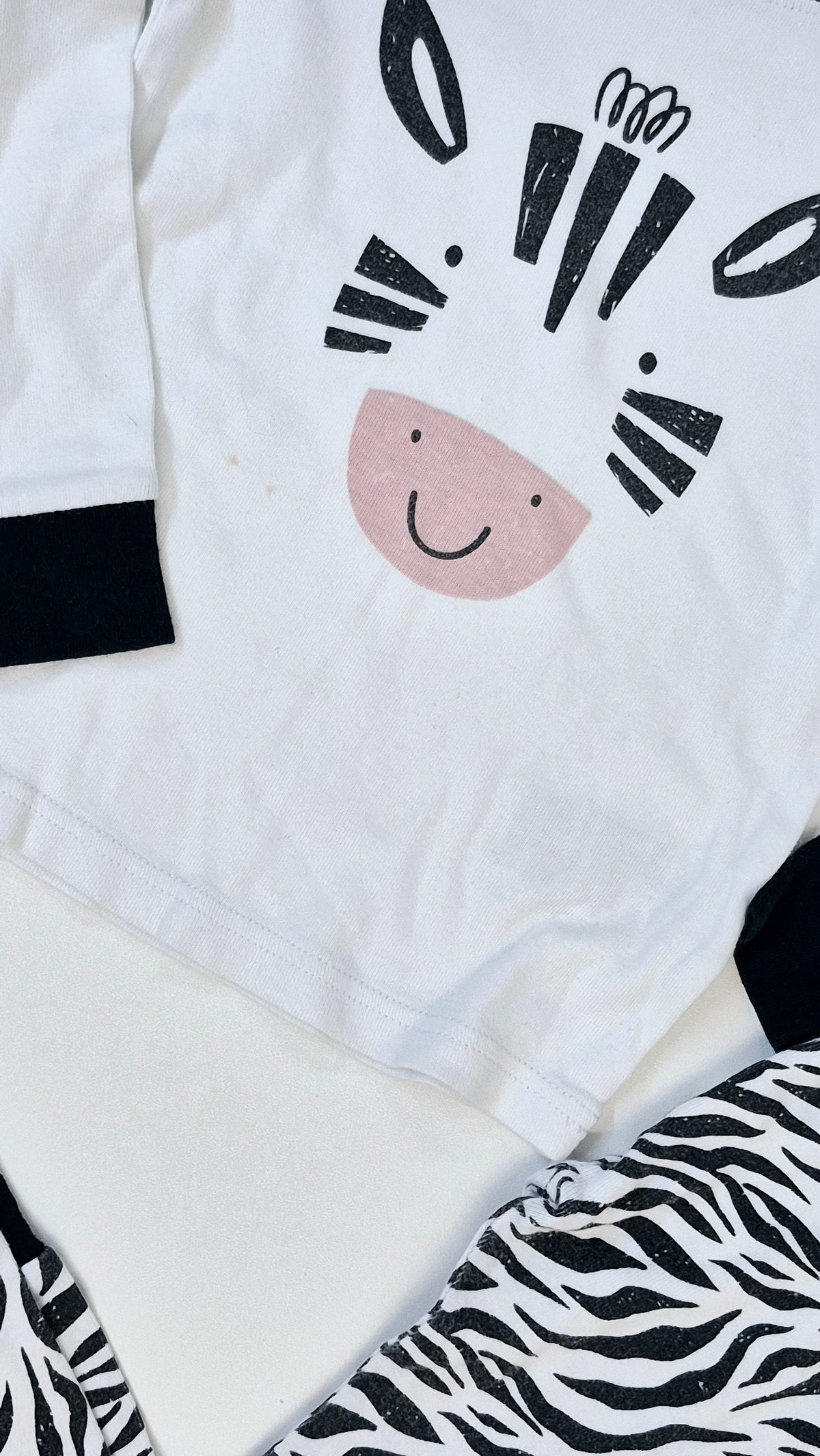 Pyjama 5T Old Navy (Imparfait voir photo)