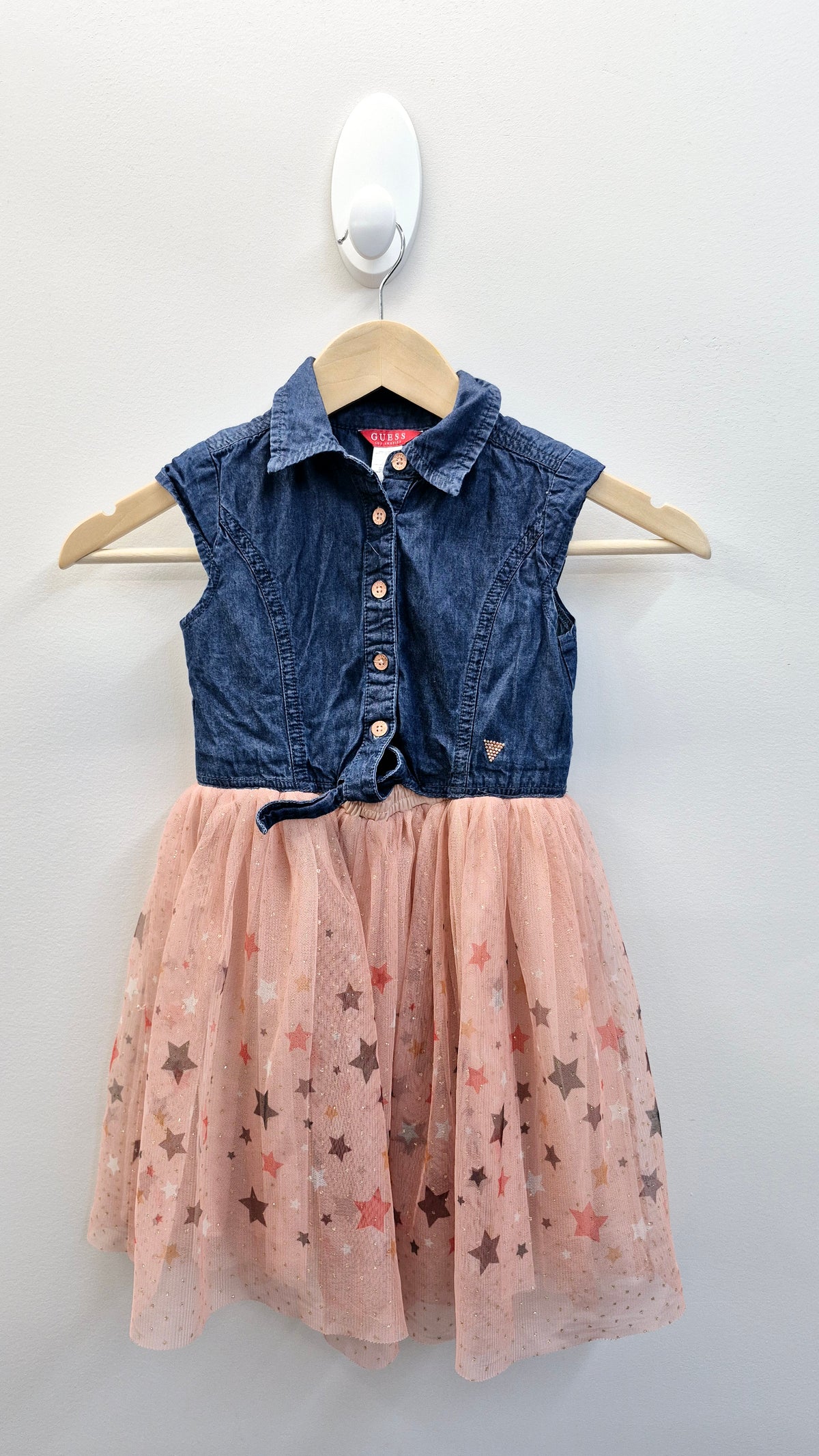 Robe 6A Guess
