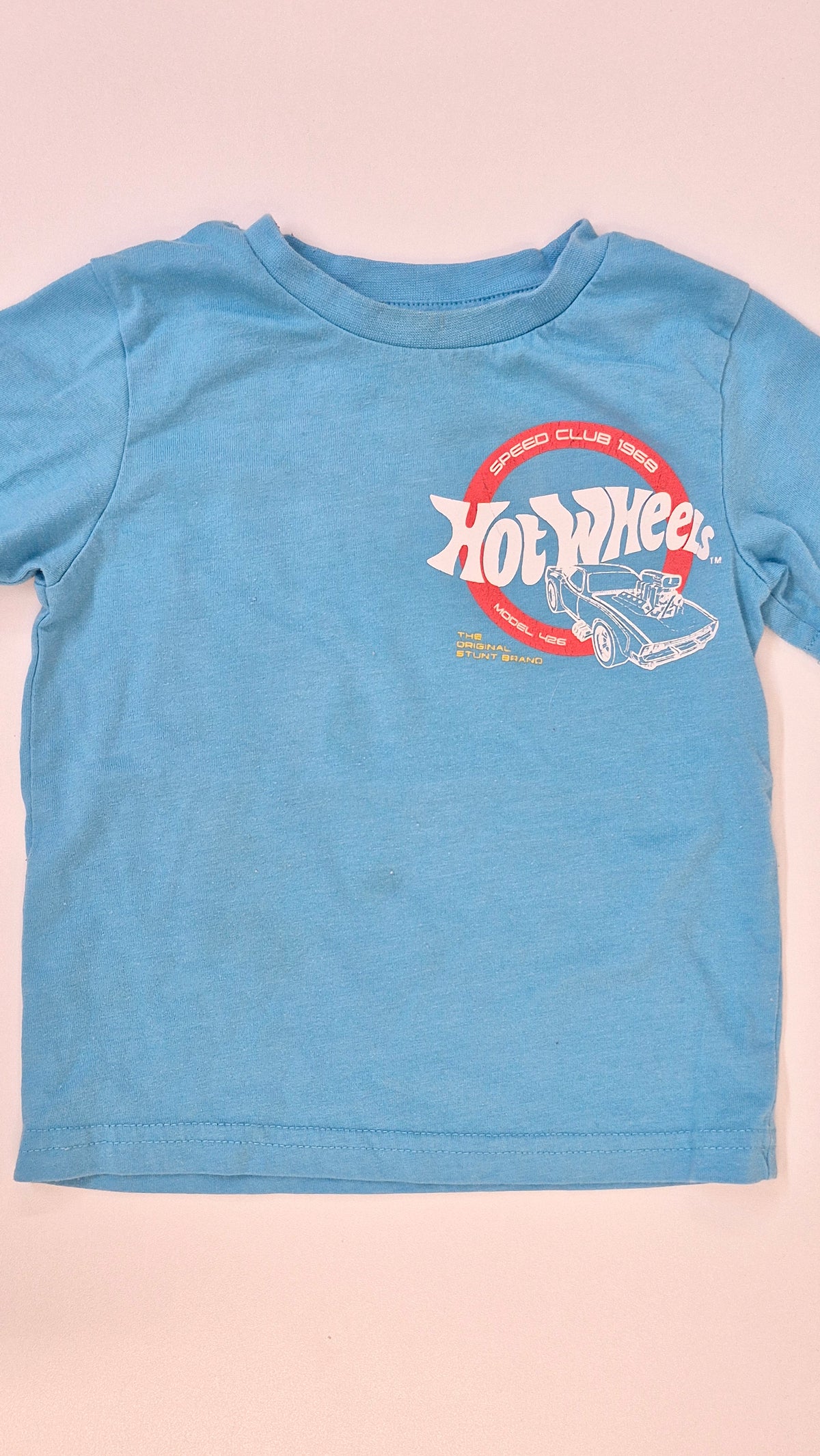 Chandail 2T Hotwheels (Imparfait voir photo)