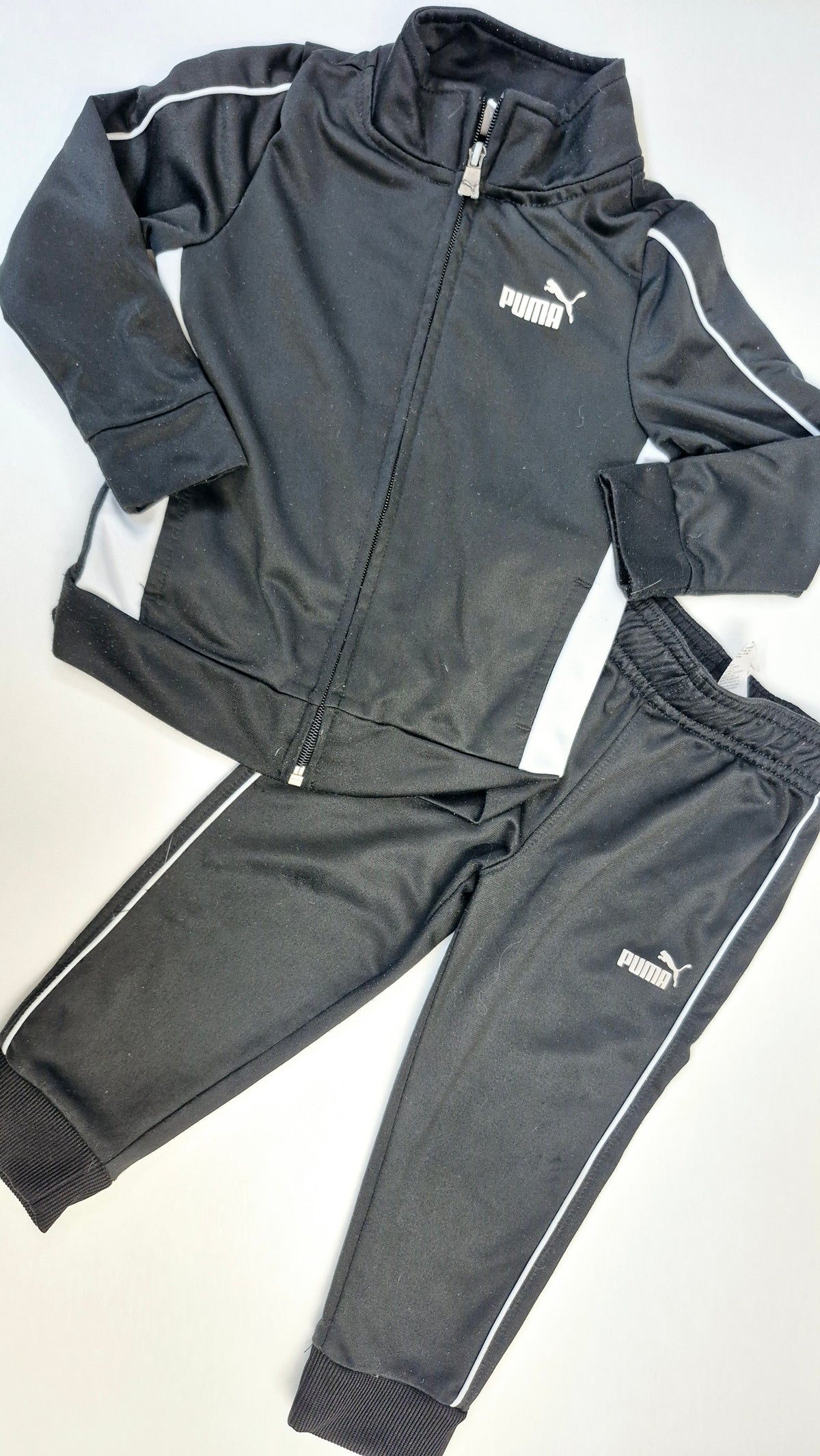 Ensemble 2T Puma(Imparfait voir photo)