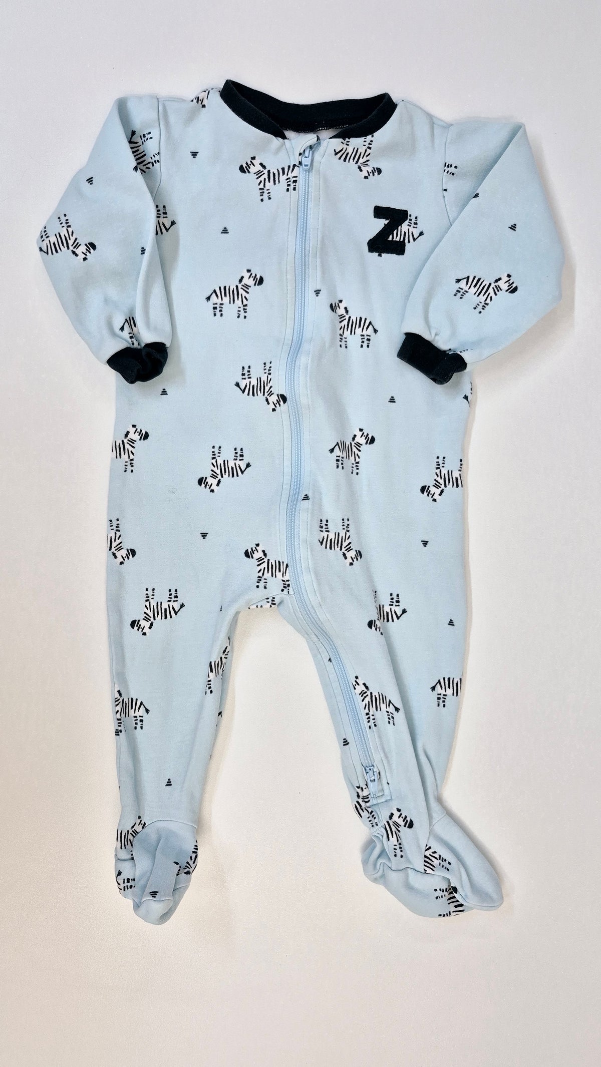 Pyjama 9 mois Pekkle (Imparfait léger au collet ne paraît pas sur photo)
